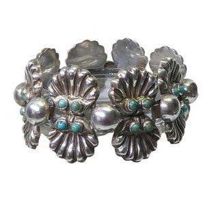 Stunning Art Deco Mexican Sterling Silver Era Bracelet Stones in Shell Links